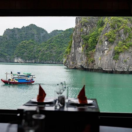 Отель La Pandora Boutique Cruises Халонг Экстерьер фото